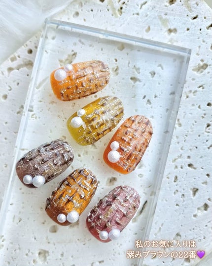 LALONA GEMマグネットジェル(Autumn Collection 6color)のクチコミ「🆕GEM magnet 
#PR #lalonaブランドアンバサダー 
商品提供企業:合同会.....」(3枚目)