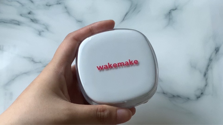 シームレスウェアクッション/wakemake/クッションファンデーションを使ったクチコミ（2枚目）