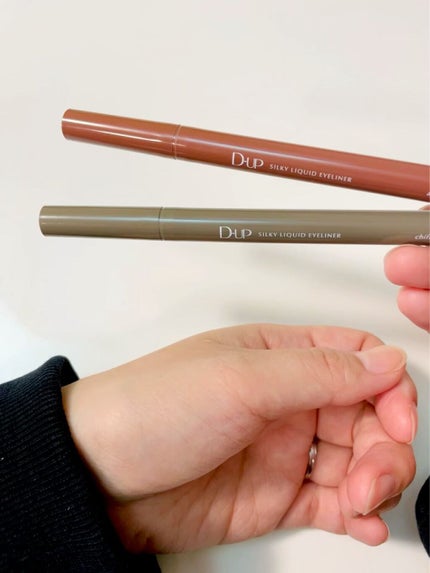 シルキーリキッドアイライナーWP/D-UP/リキッドアイライナーの人気ショート動画
