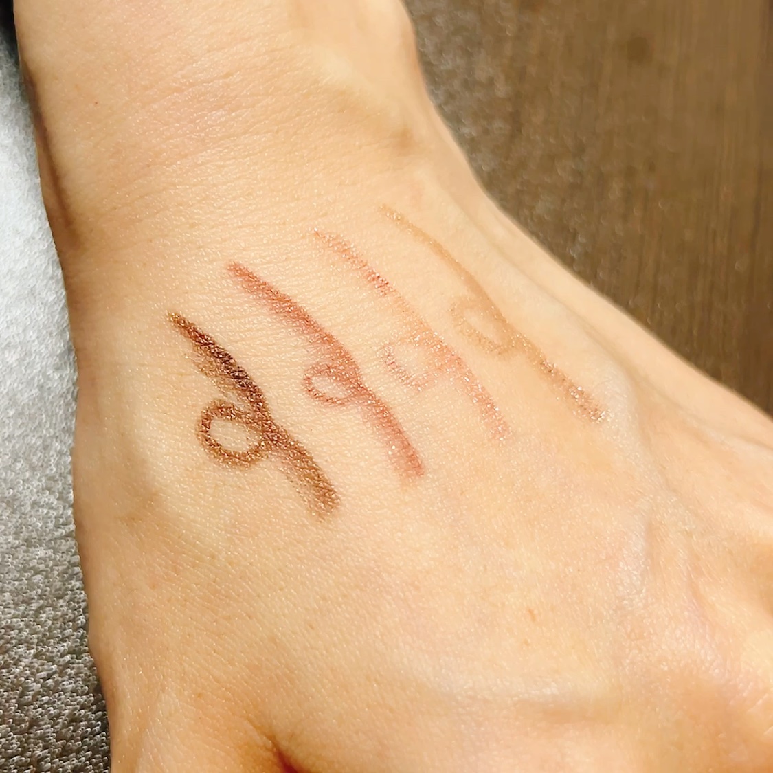 ウォータープルーフペンシルアイライナー/SISTER ANN/ペンシルアイライナーを使ったクチコミ（3枚目）