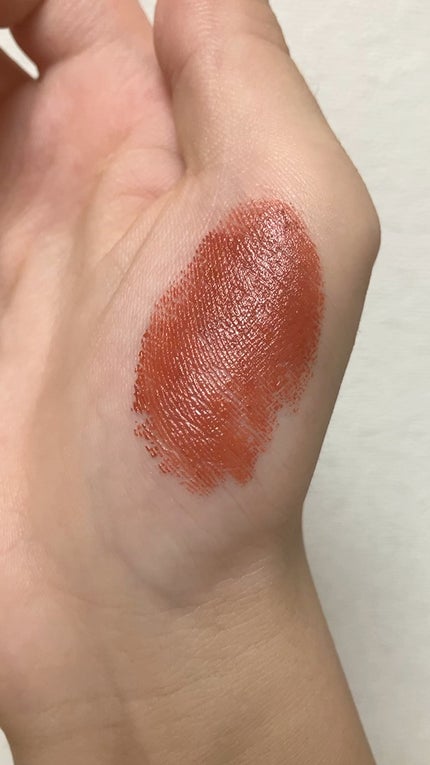 ルージュ アンリミテッド アンプリファイド ラッカー/shu uemura/口紅の人気ショート動画