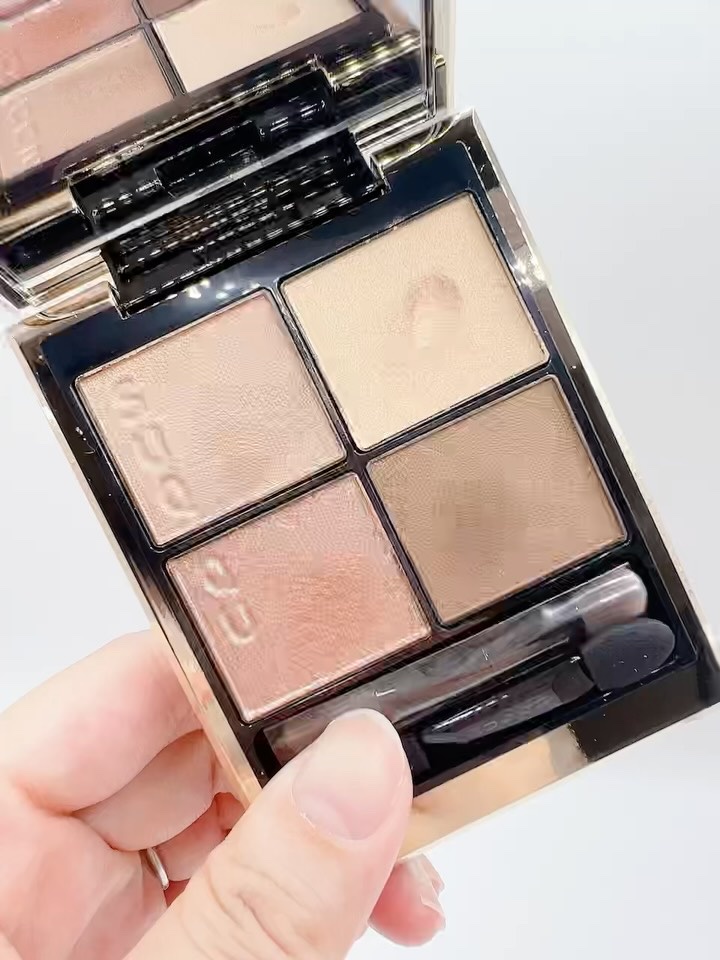 スック　シグニチャーカラーアイズ14 夕琥珀 き*か様 SUQQU シグニチャーカラーアイズ14夕琥箔 SUQQU