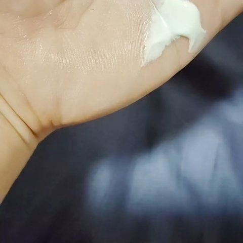 シカプラスト リペアクリーム B5+	/ラ ロッシュ ポゼ/フェイスクリームの動画クチコミ3つ目