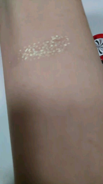 シェードシフター デュオクロム アイシャドウ/M・A・C/単色アイシャドウの人気ショート動画