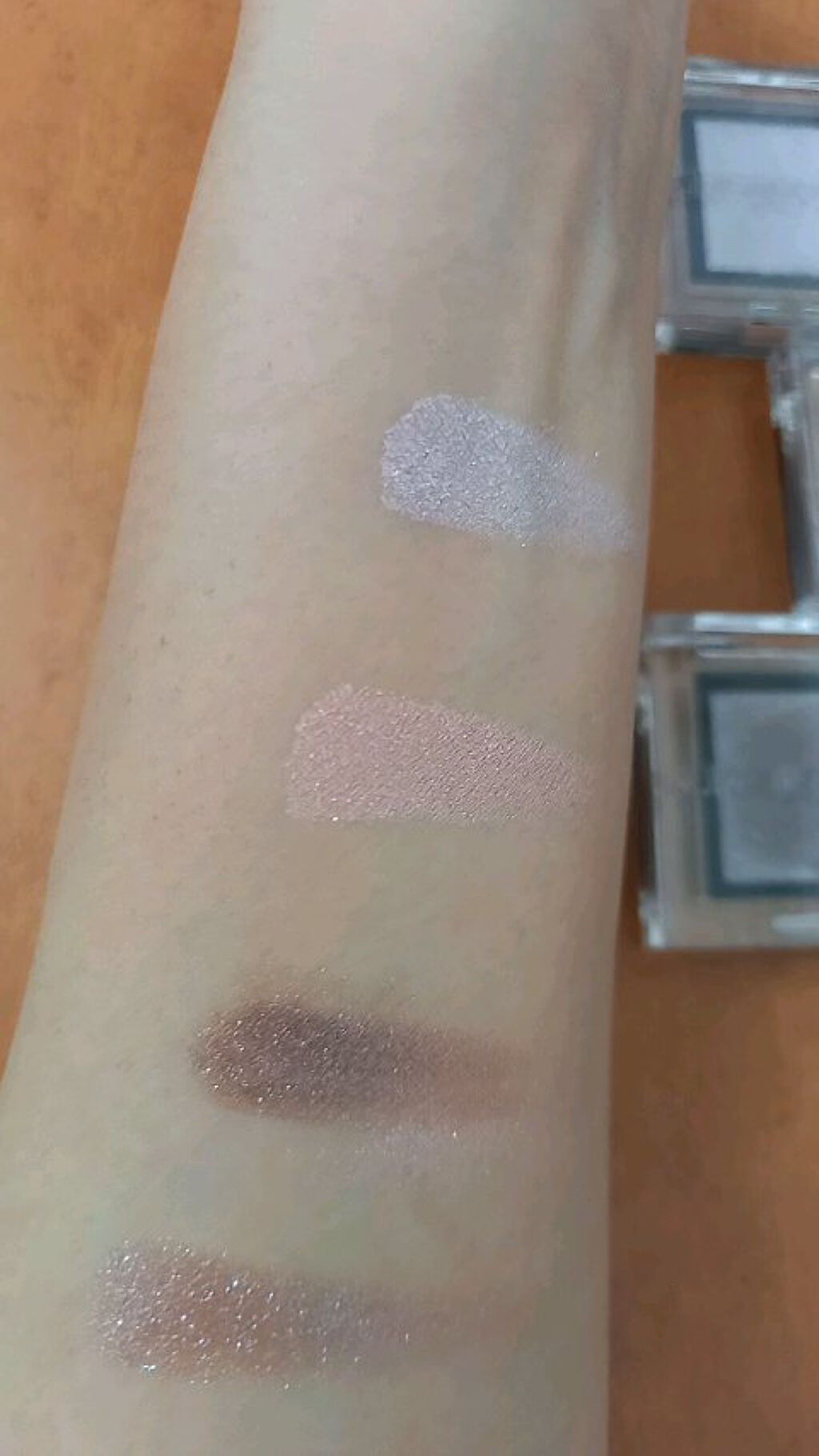 アディクション ザ アイシャドウ スパークル/ADDICTION/単色アイシャドウを使ったクチコミ（1枚目）