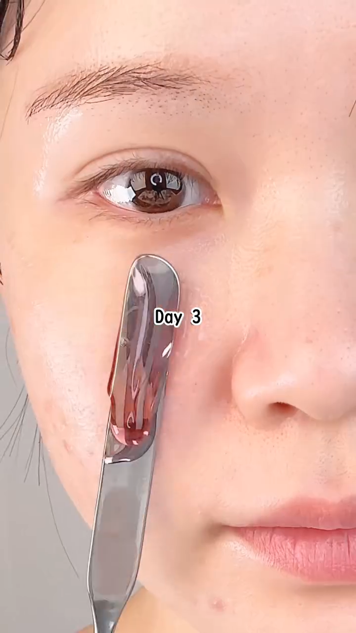 2番 ローズPDRNコラーゲンぷるぷるEXセラム/numbuzin/美容液を使ったクチコミ（1枚目）