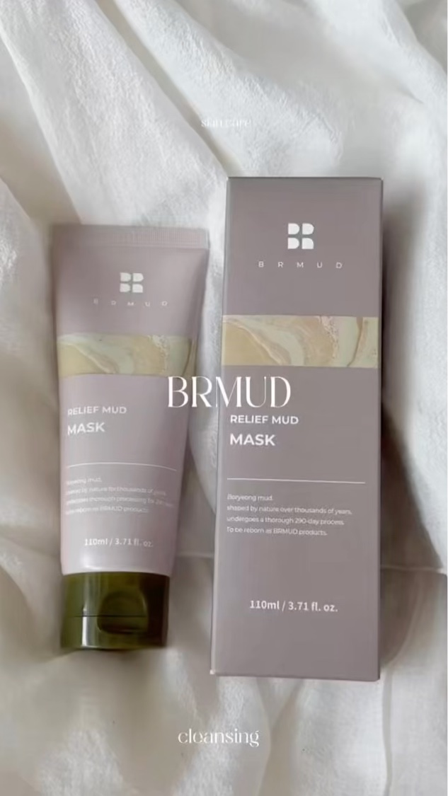 
「泥」に着目した韓国スキンケアブランド
" BRMUD "@brmud_jp

マッドとは〈水分を含んだどろどろとした土〉のことで韓国で初めてマッド原料を自国で確立したのが「保寧（ボリョン）マッド」✨

ブランド独自のナノ粉砕加工法により