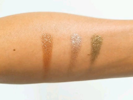 HOURGLASS  Scattered Light Glitter Eyeshadow/HOURGLASS/ジェル・クリームアイシャドウを使ったクチコミ(4枚目)