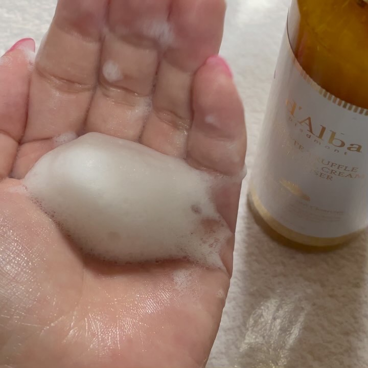 ホワイトトリュフリターンオイルクリームクレンザー/ダルバ/クレンジングの動画クチコミ5つ目