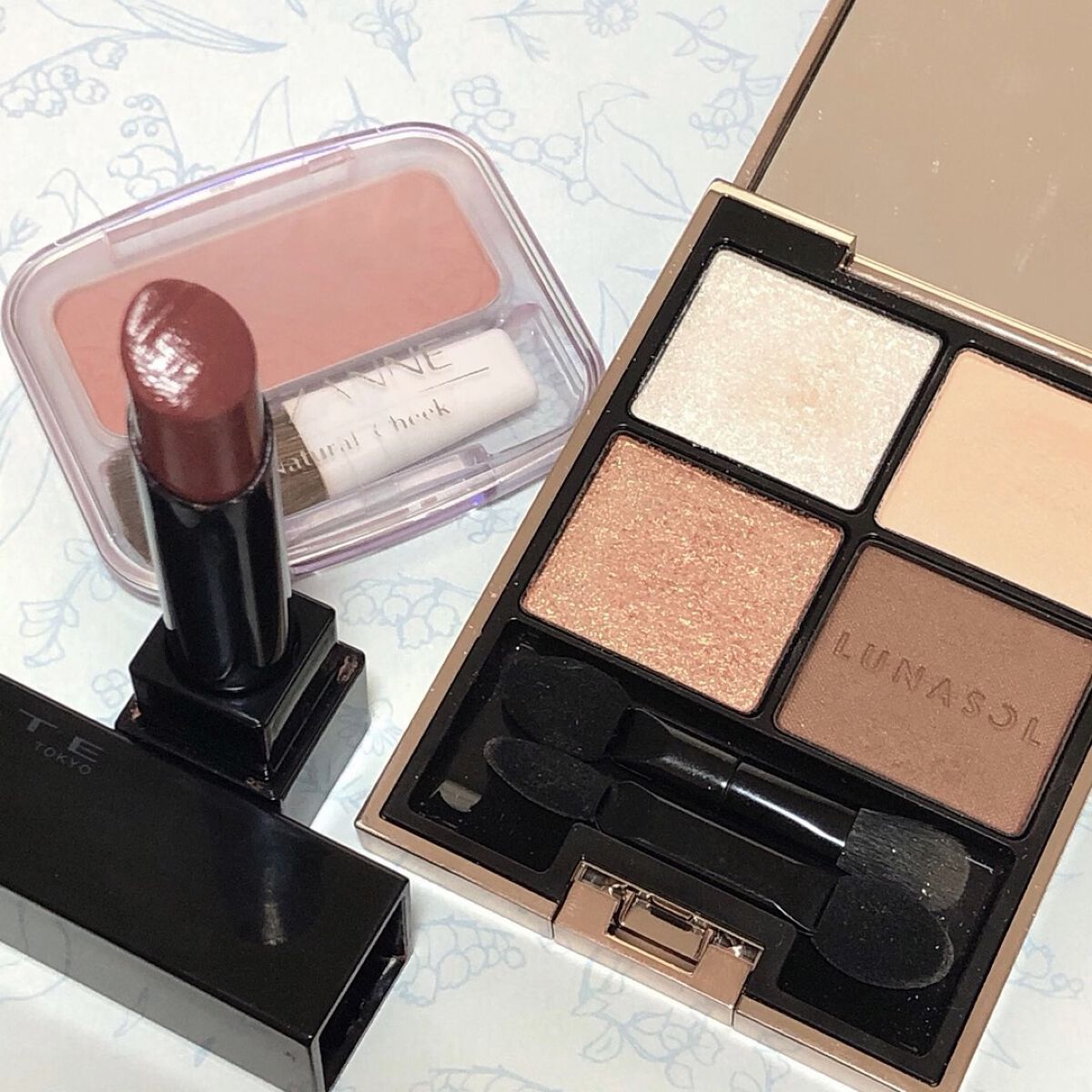 ナチュラル チークN/CEZANNE/パウダーチークの人気ショート動画