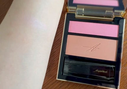 コンスピキュアス チークス/Amplitude/パウダーチークの人気ショート動画