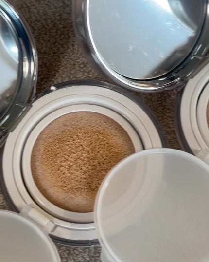 スキンレイヤーフィットクッション/ABOUT TONE/クッションファンデーションを使ったクチコミ(3枚目)