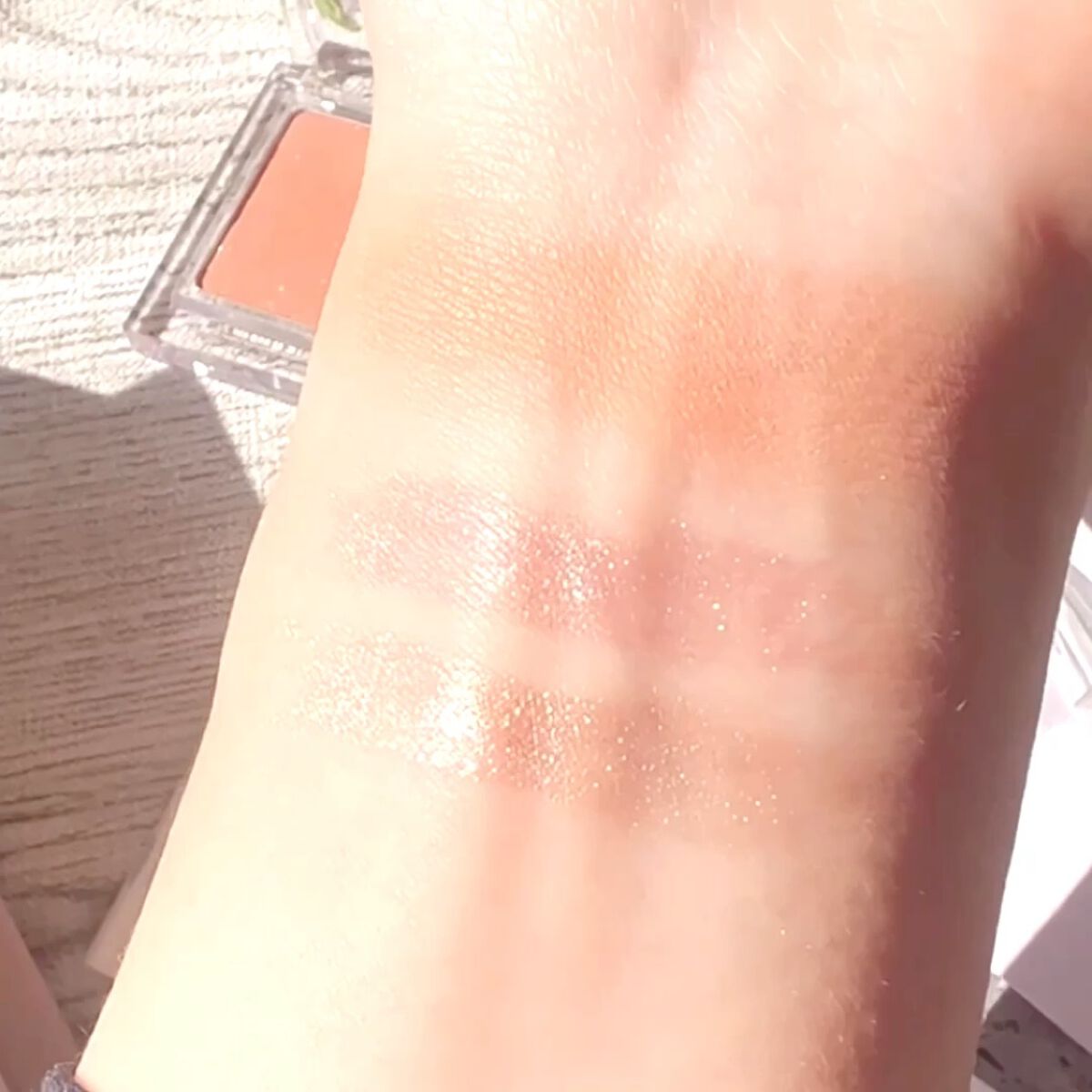 アンコモンタイガー ピースマッチングシャドウ/HOLIKA HOLIKA/単色アイシャドウを使ったクチコミ（3枚目）