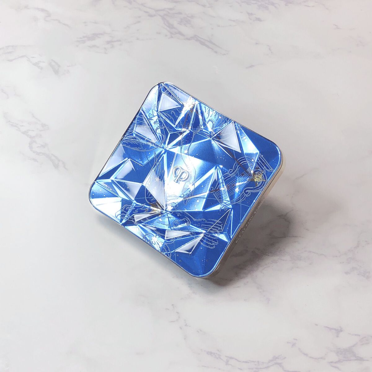 ル・レオスールデクラ /クレ・ド・ポー ボーテ/パウダーハイライトを使ったクチコミ（1枚目）