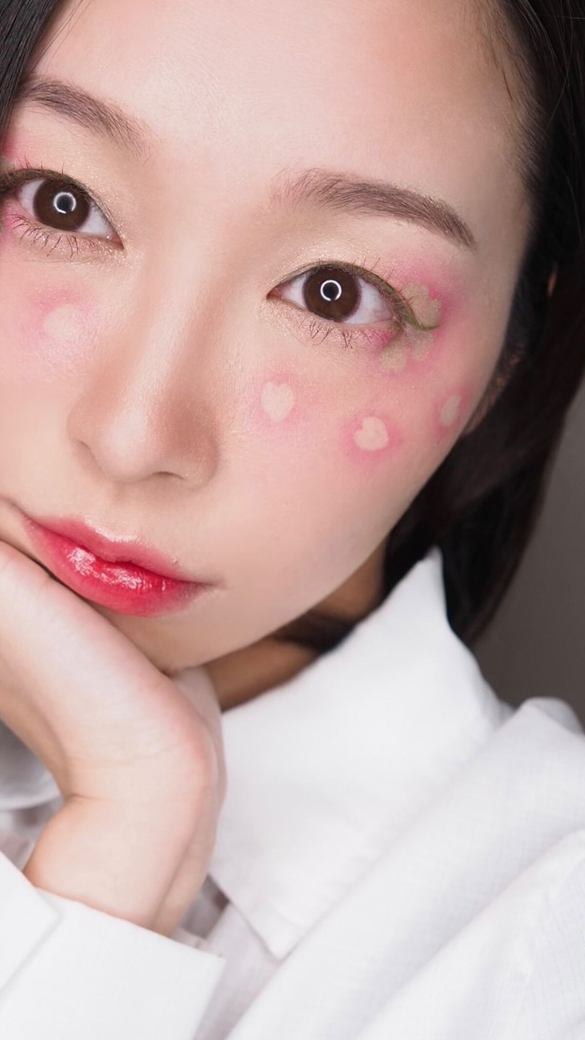 ローズグロウ イルミネーター /ローラ メルシエ/プレストパウダーの人気ショート動画