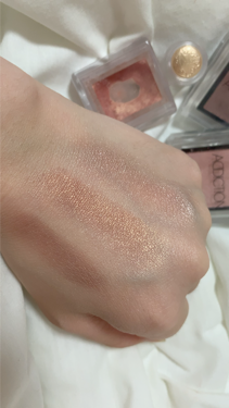 アディクション ザ アイシャドウ/ADDICTION/単色アイシャドウを使ったクチコミ（2枚目）