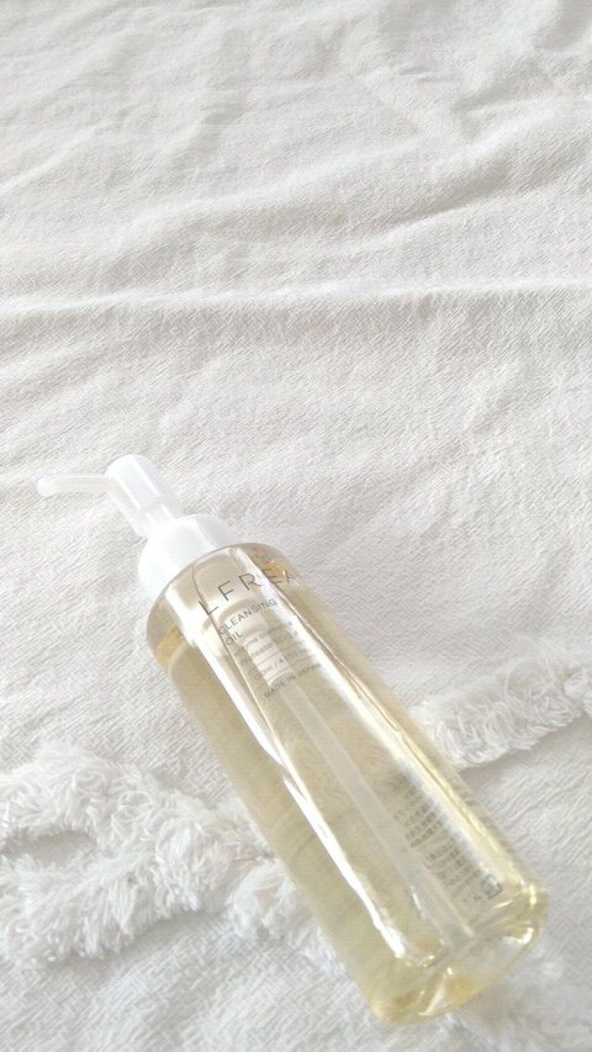 クレンジングオイル/LFREAL/オイルクレンジングの動画クチコミ3つ目