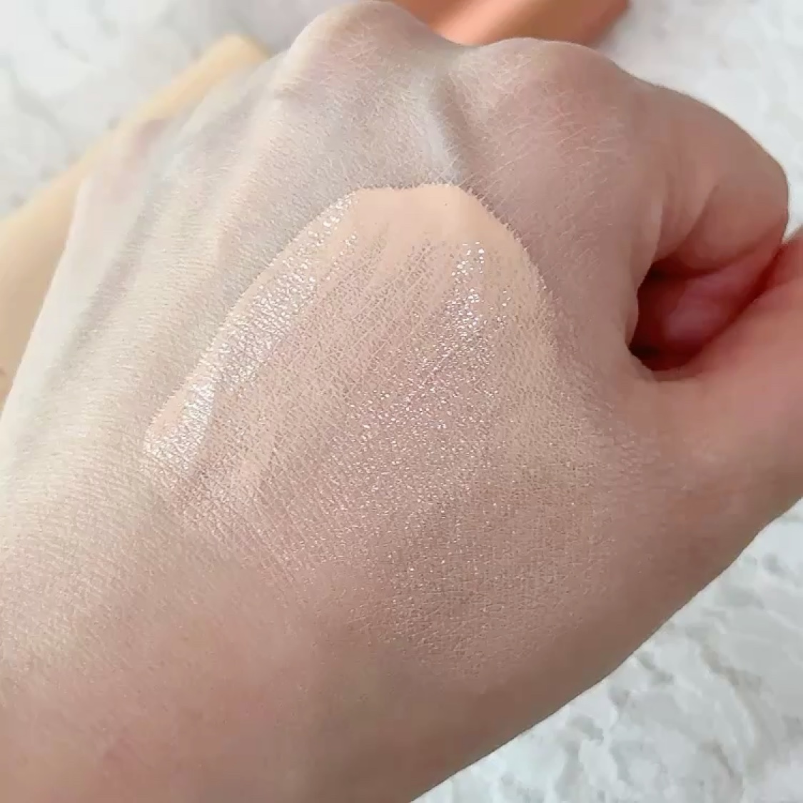 マスクフィットトーンアップエッセンス/TIRTIR(ティルティル)/化粧下地を使ったクチコミ（2枚目）