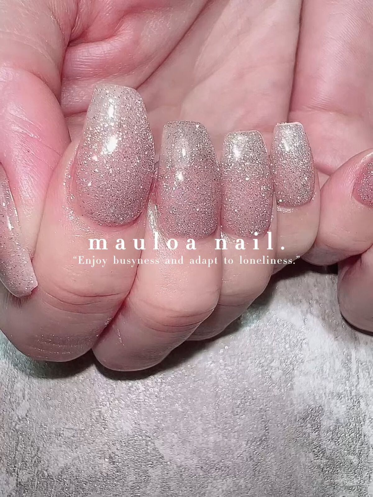 #ネイル,#冬ネイル,#アートネイル,#海ネイル,#ミラーアートネイル,#ニュアンスネイル,#くすみカラーネイル,#サマーネイル,#ジュエリーネイル,#ミラーネイル,#牛柄ネイル,#スタッズネイル,#太陽ネイル,#天王寺ネイル,#シンプルネイル,#タイル柄ネイル,#cow柄ネイルのネイルデザイン