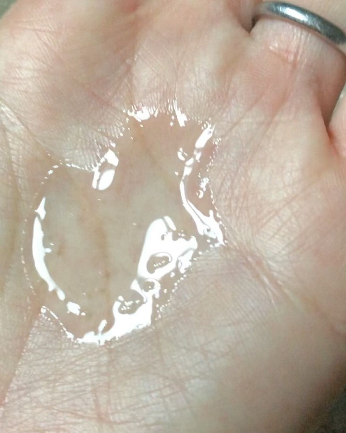 リペアヘアオイル/cinema/ヘアオイルの動画クチコミ5つ目