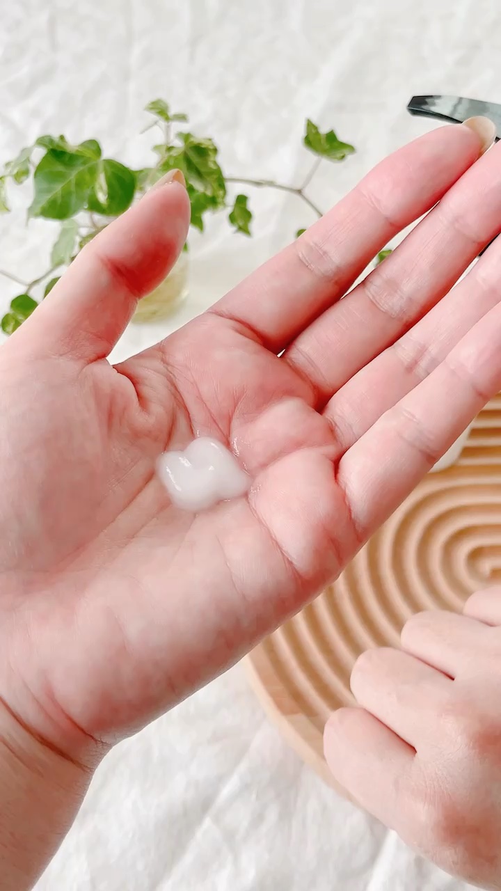 キレイデボーテ　オールインワンジュレ/キレイ・デ・ラボ/オールインワン化粧品の動画クチコミ1つ目