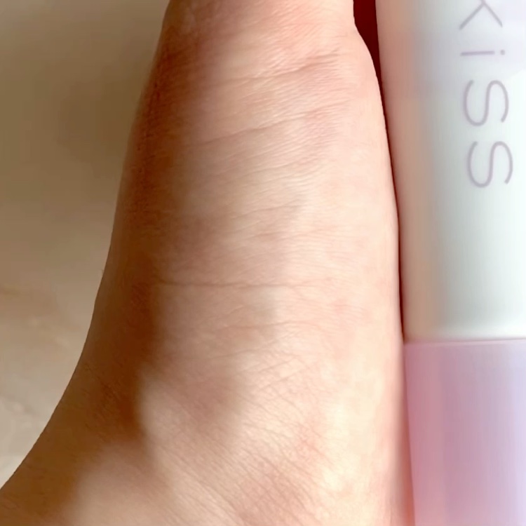 もちみずベース/KiSS/化粧下地の動画クチコミ4つ目