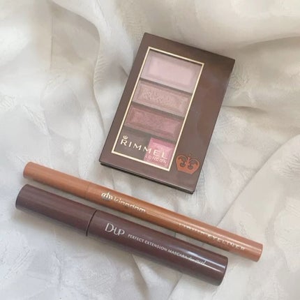 リキッドアイライナーWP /キングダム/リキッドアイライナーの人気ショート動画