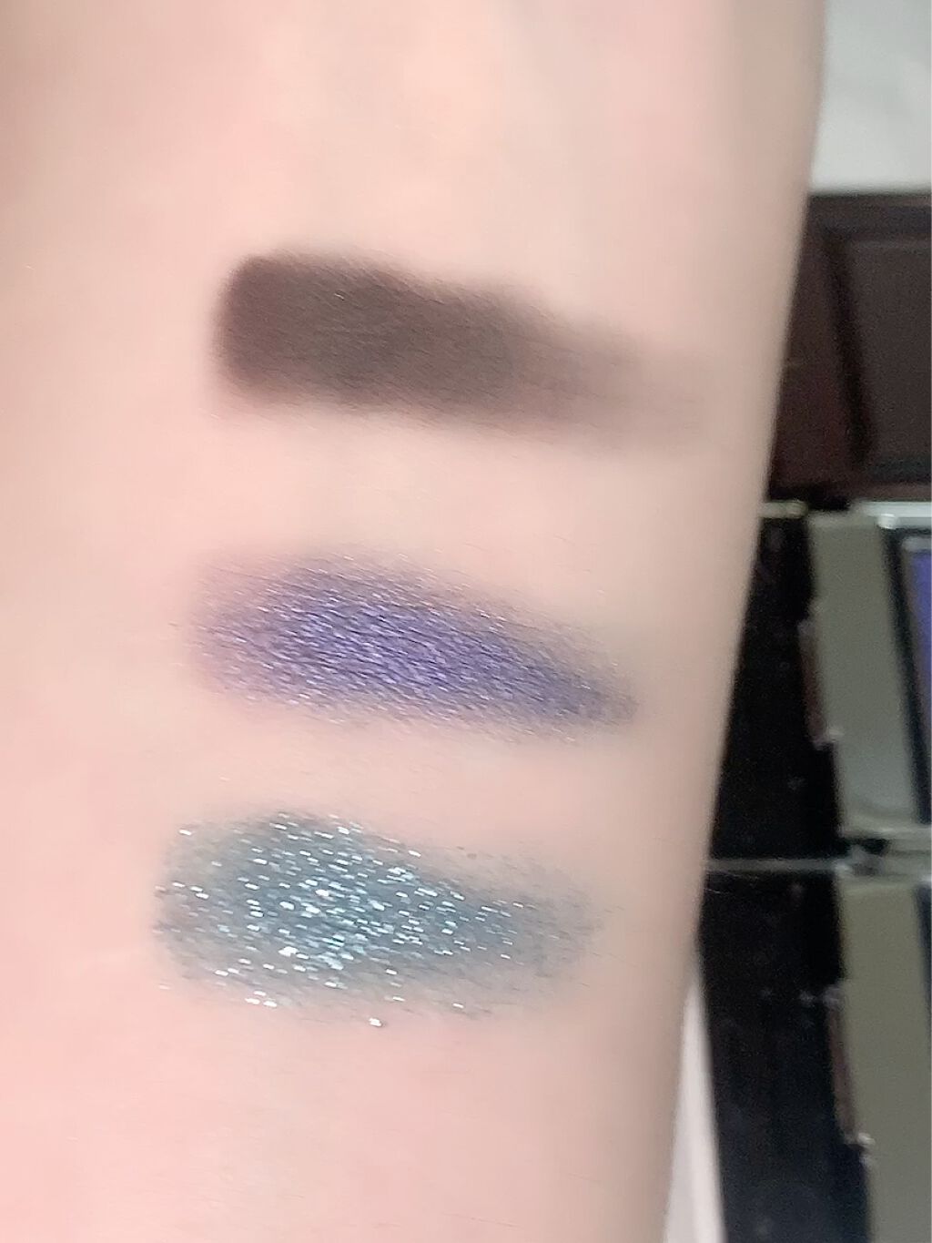 プライベート シャドウ/TOM FORD BEAUTY/単色アイシャドウの動画クチコミ1つ目