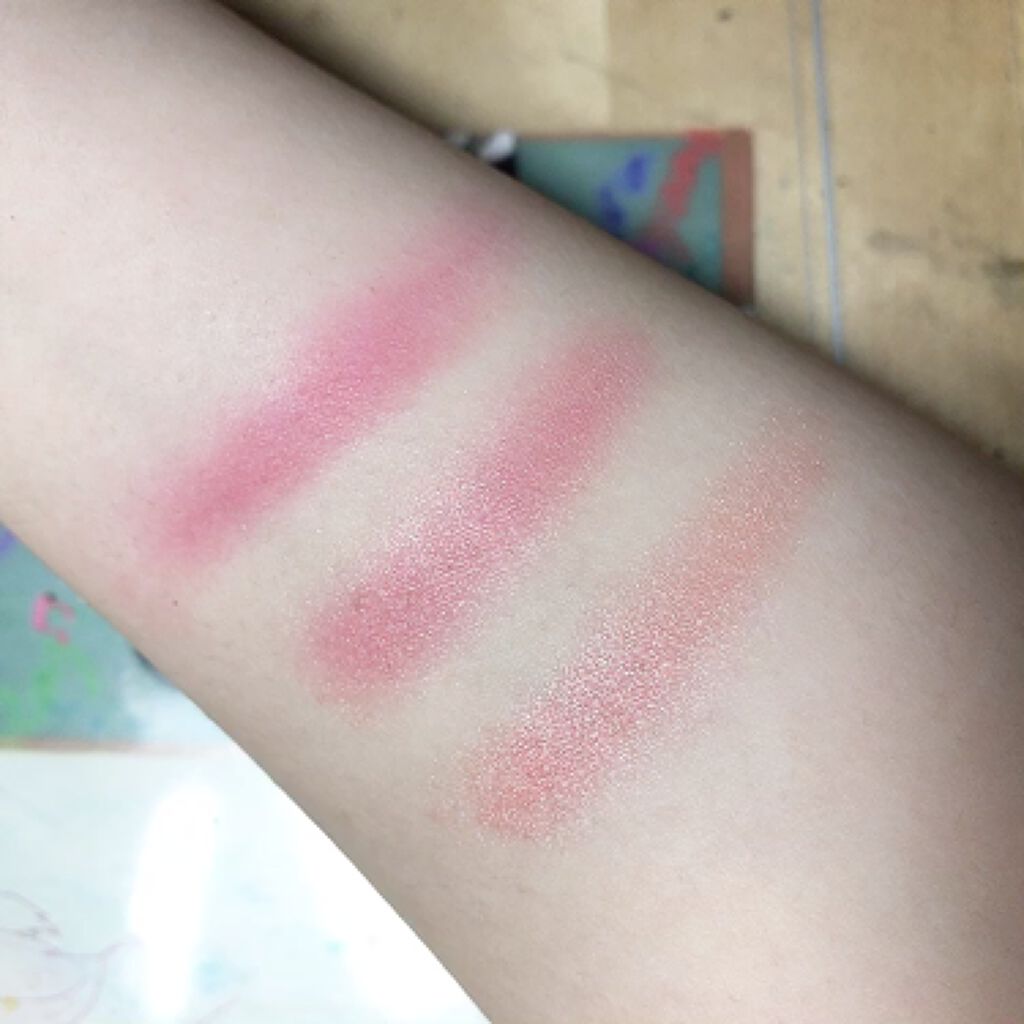  Girls Award デュアルアイシャドウ/crayontouch-me/アイシャドウパレットを使ったクチコミ（3枚目）