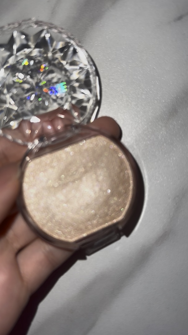 むにゅっとハイライター/キャンメイク/クリームハイライトの人気ショート動画