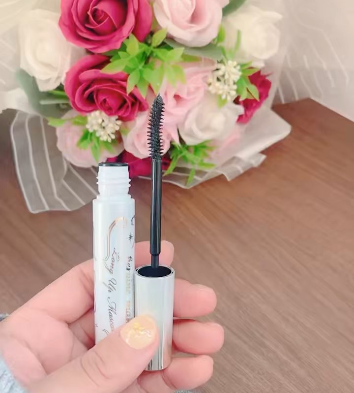 ヒロインメイク　ロングＵＰマスカラ　スーパーＷＰ　L２５/ヒロインメイク/マスカラを使ったクチコミ（3枚目）