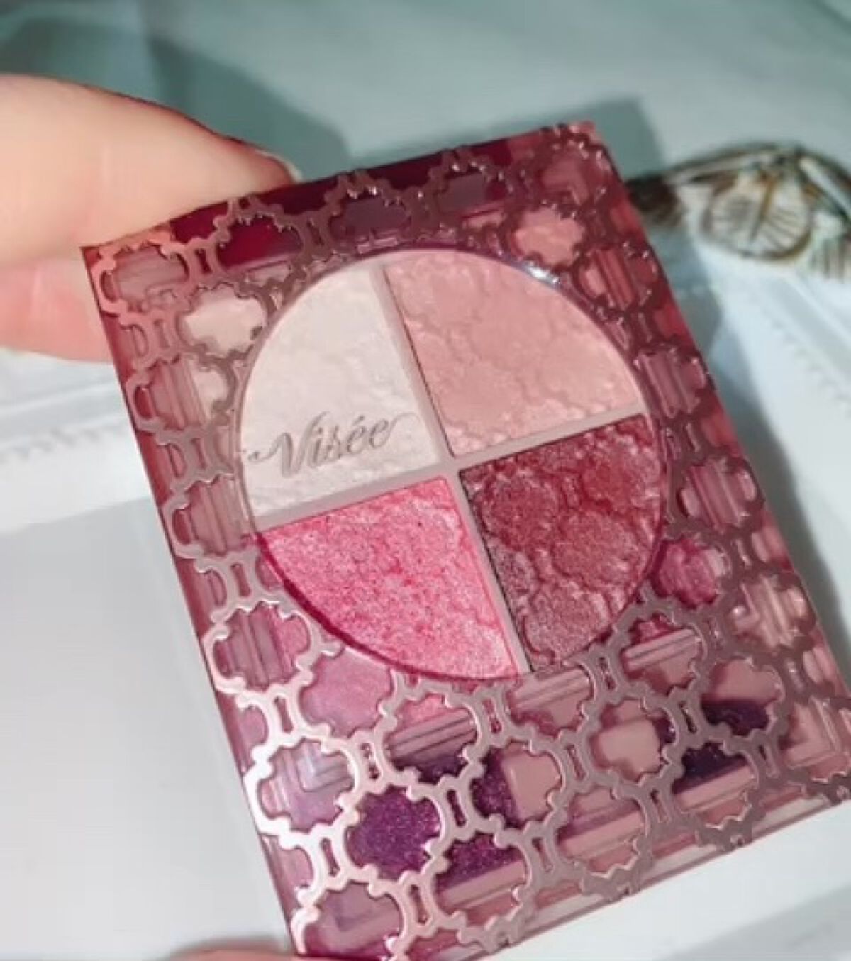 グロッシーリッチ アイズ N/Visée/アイシャドウパレットの人気ショート動画