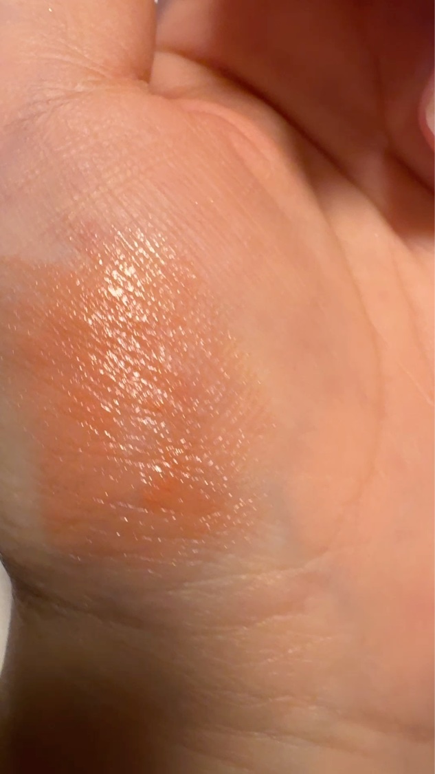 モイスチャー グレイズ リップスティック/SUQQU/口紅の動画クチコミ2つ目