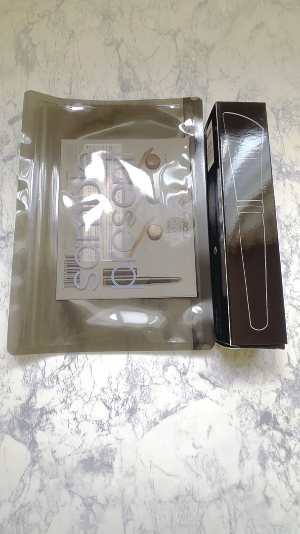 キャビアスティック アイカラー/ローラ メルシエ/スティックアイシャドウの動画クチコミ2つ目