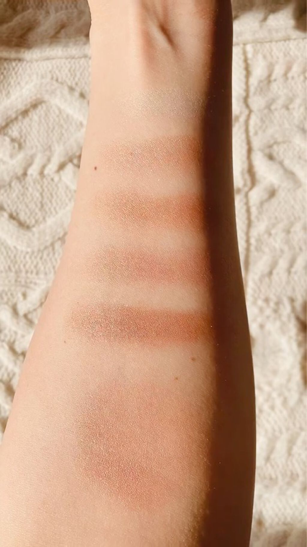 シマーブリック/BOBBI BROWN/パウダーチークの動画クチコミ1つ目