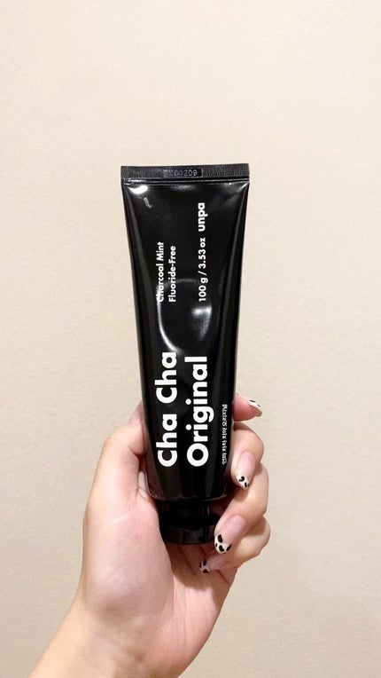 Cha Cha Charcoal Black Toothpaste/chacha/歯磨き粉の人気ショート動画