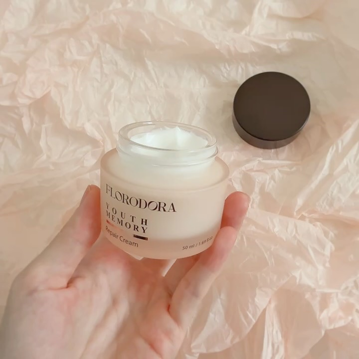 ユースメモリー リペアクリーム/Florodora/フェイスクリームを使ったクチコミ（2枚目）