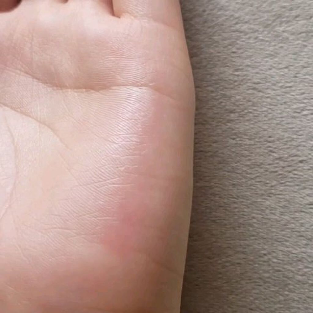 シルクタッチあぶらとり紙/DAISO/あぶらとり紙の動画クチコミ1つ目