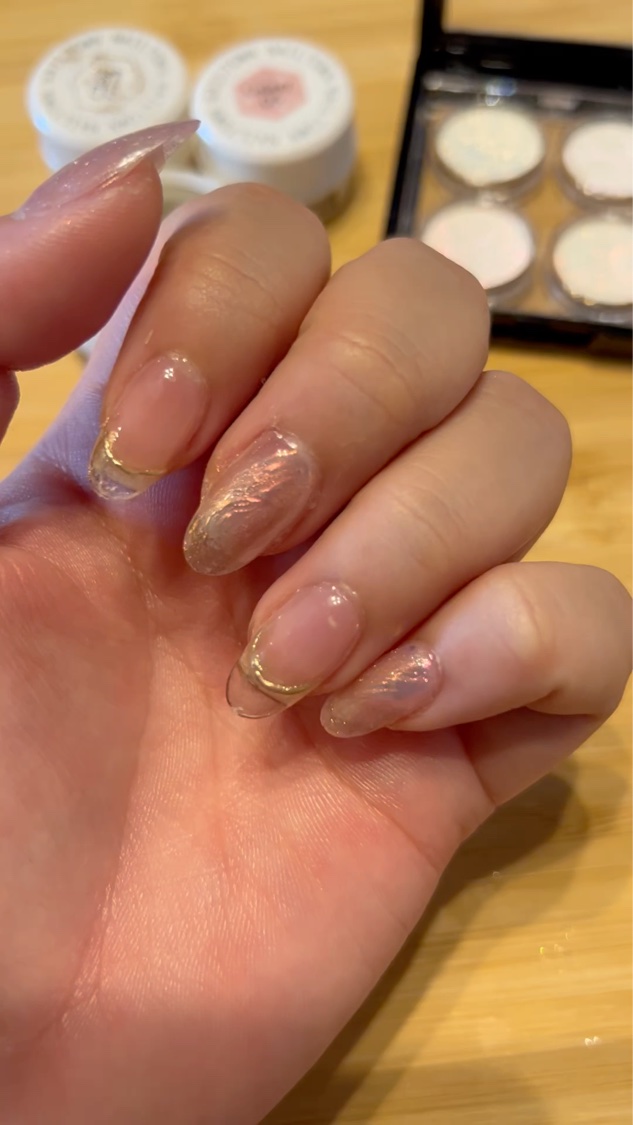 高輝度グローパウダー４色パレット ソリッドタイプ/Beach/ネイル用品の動画クチコミ2つ目