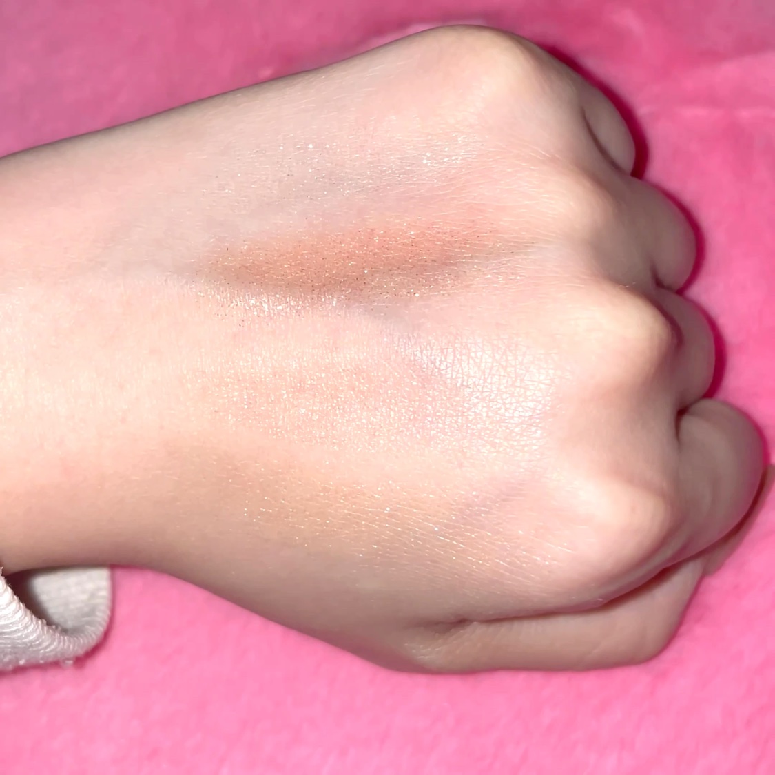 べストエバーシャインチーク/Fab Fig/パウダーチークの動画クチコミ4つ目