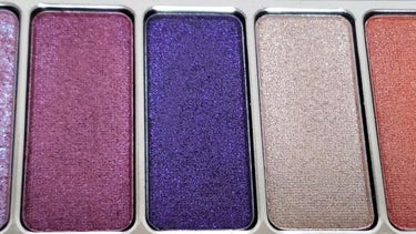 Magnetic Spirit Eyeshadow Palette/Rare Beauty/パウダーアイシャドウを使ったクチコミ（3枚目）