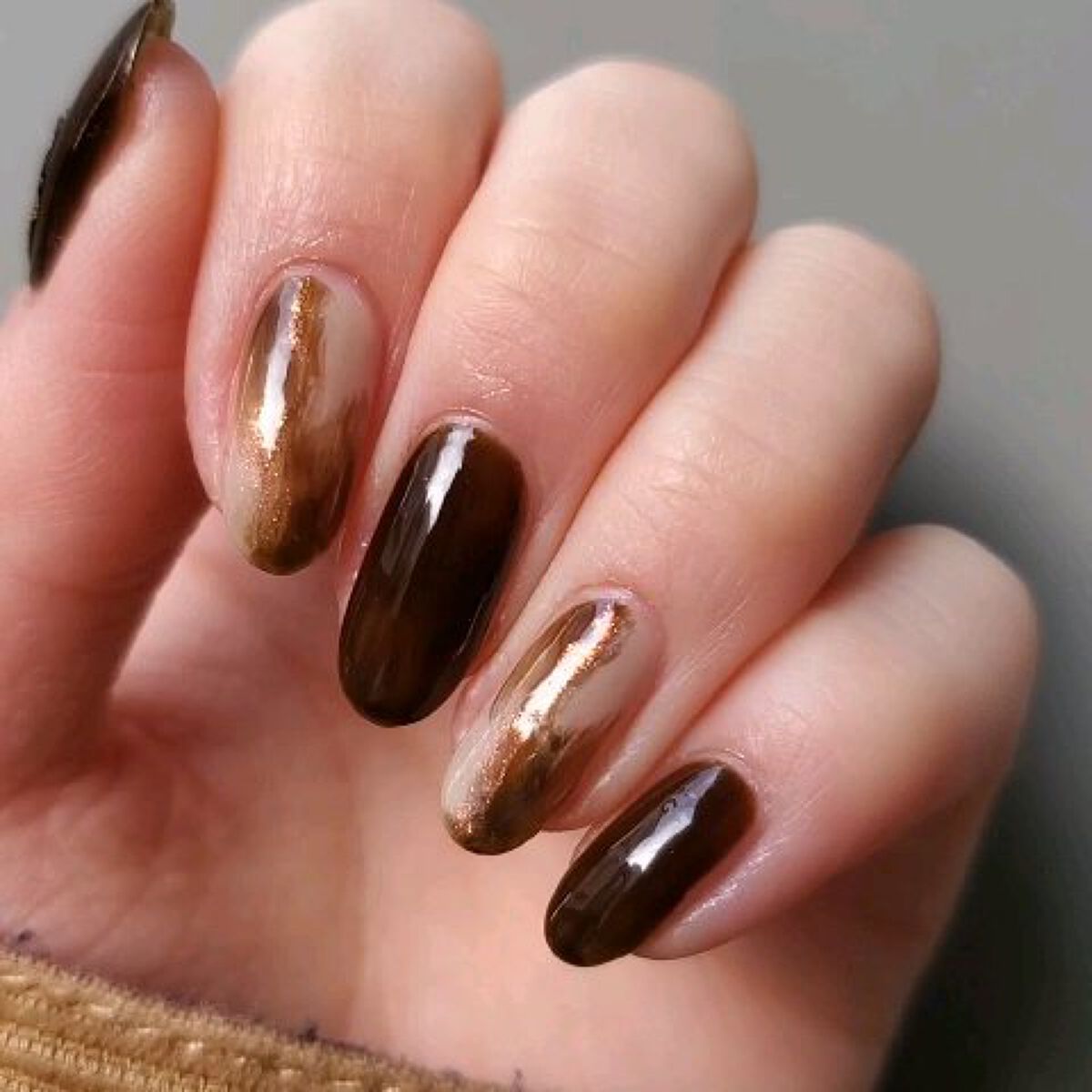 グロッシーコート/スキューズミー/オールインワンネイルの動画クチコミ1つ目