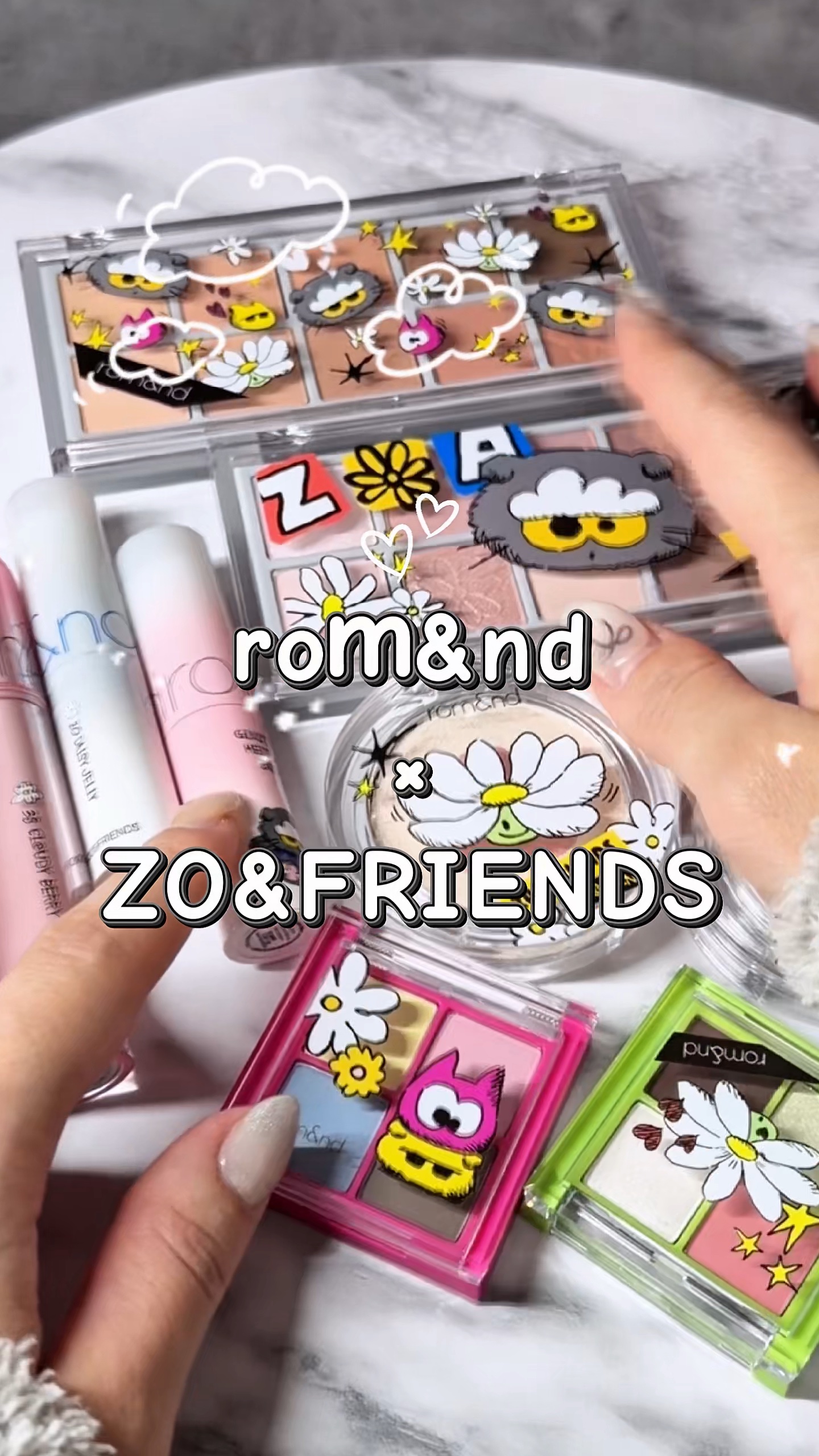 rom&ndが、また可愛い世界を連れてきた…☁️💭今回のコラボは ZO＆FRIENDS(ジョアンドフレンズ)🐈‍⬛🌼💓‪
自由でゆるくて、ちょっと不器用で可愛い仲間たちと一緒に、
『自由でときめくミュートカラーが勢揃い』🫧

今回