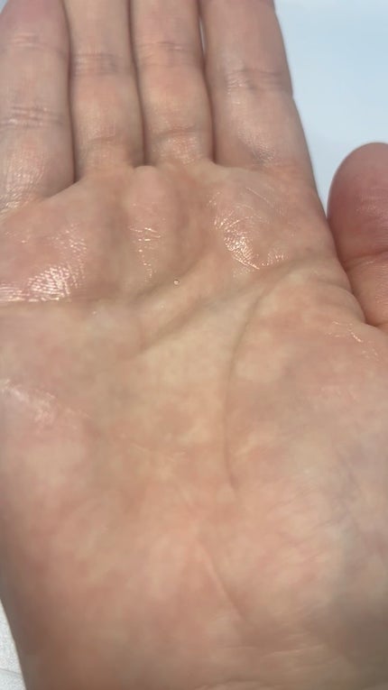 カームナイトリペアブースターヘアミスト/YOLU/プレスタイリング・寝ぐせ直しの人気ショート動画