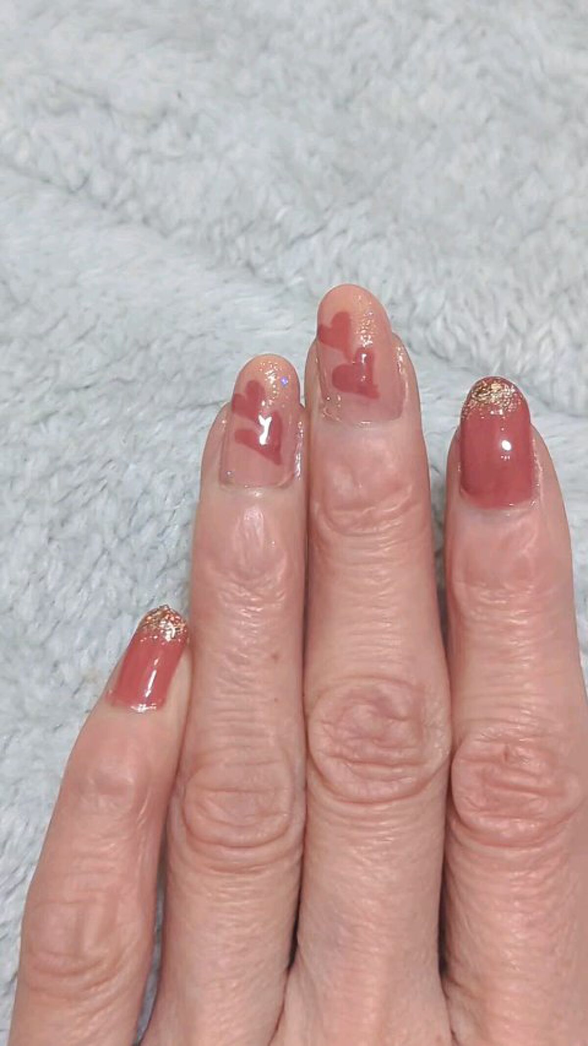 グリッタリーネイル/パラドゥ/マニキュアの人気ショート動画