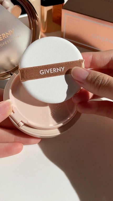 密着カバークッション/GIVERNY/クッションファンデーションの人気ショート動画