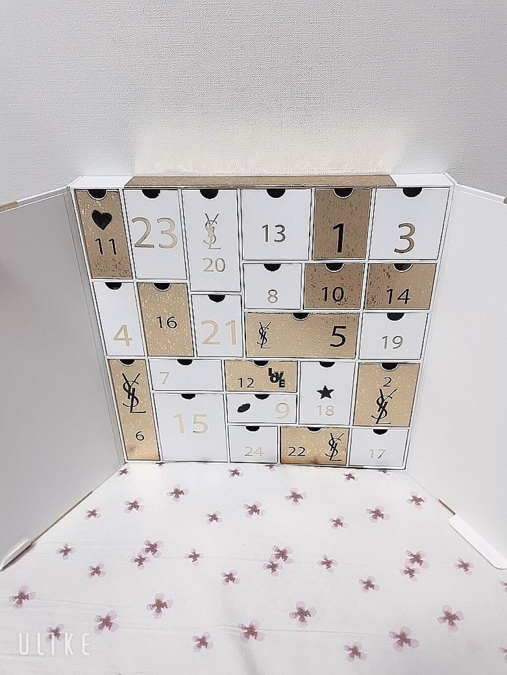 ノエル アドベント カレンダー /YVES SAINT LAURENT BEAUTE/メイクアップキットを使ったクチコミ（1枚目）