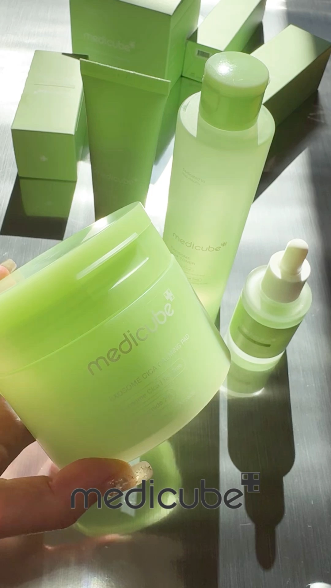 エクソソームシカセラム/MEDICUBE/美容液を使ったクチコミ（1枚目）