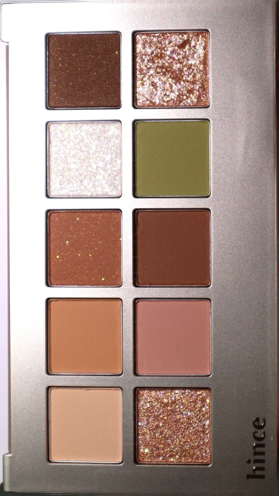 ニューデップスアイシャドウパレット/hince/アイシャドウパレットの人気ショート動画