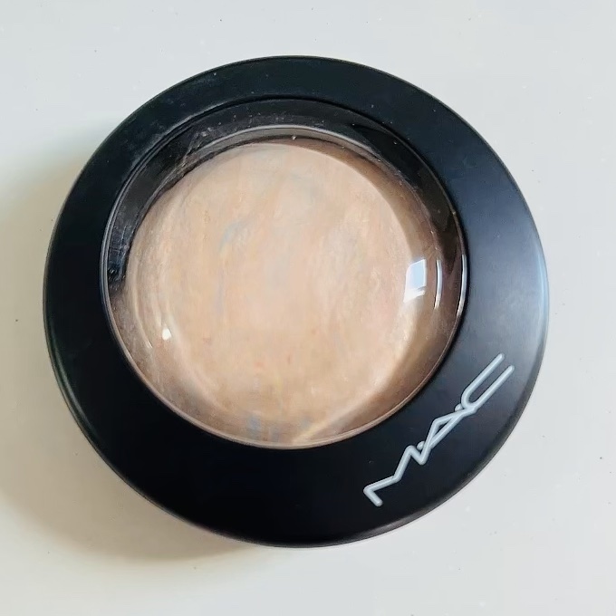 M·A·C ミネラライズ スキンフィニッシュ/M・A・C/パウダーハイライトの人気ショート動画
